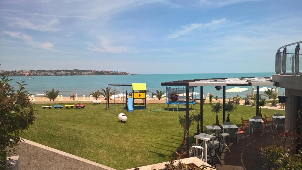 Apartment Sand Lilies Sozopol Exterior photo